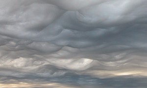 _95269760_clouds3